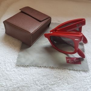 Red Folding Ray-ban Wayfarer - Special Series